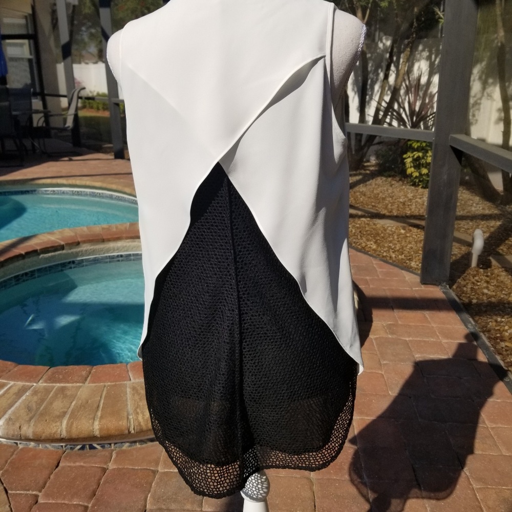Cabi sleeveless top